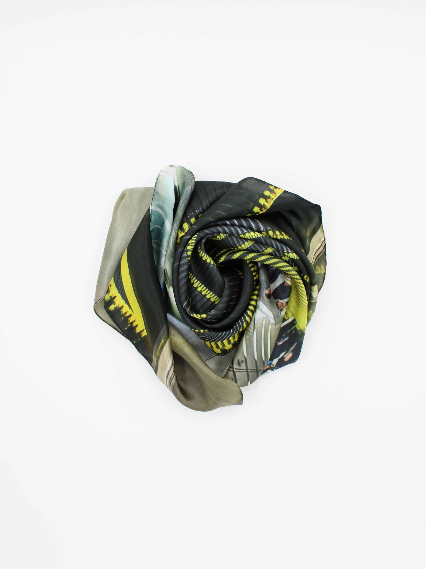 Scarf, tokio